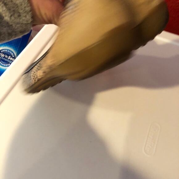 Giani Bernini Tan & Grey Snake Print Leather Flats - Picture 4 of 8